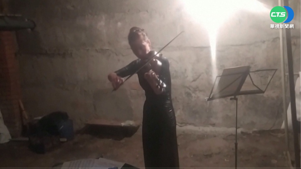 哈爾科夫一天27死 防空洞小提琴聲撫慰