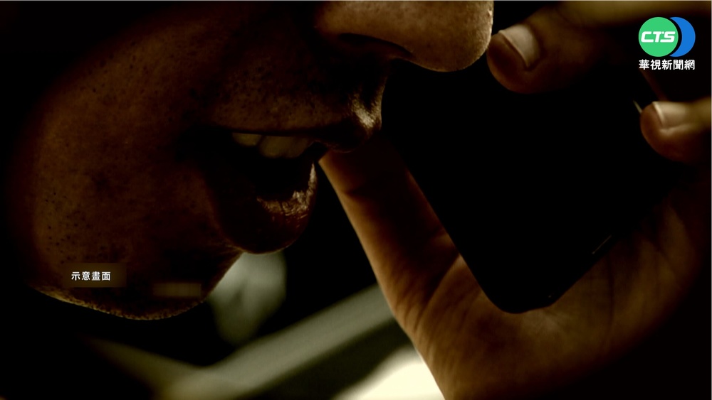 裝中國口音騙錢 警攻堅逮10名嫌犯