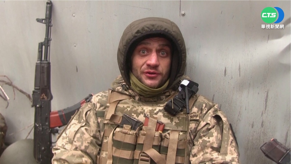 加國"神級狙擊手"參戰! 響應號召重返前線