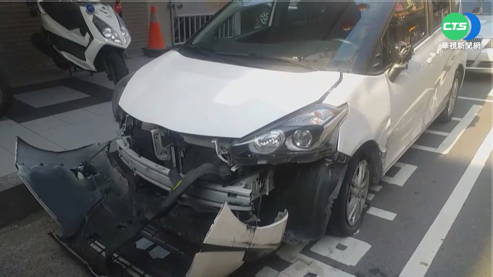 未成年兒偷開父車載友 拒捕落跑慘摔山溝