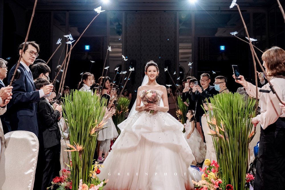 昔日打敗宋七力女主播嫁了！瘋狂亞洲富豪風會場超美