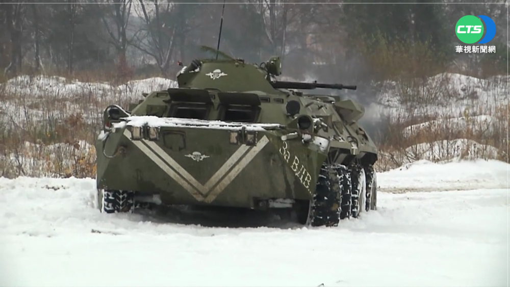 距波蘭25Km 北俄30彈轟烏西軍事基地