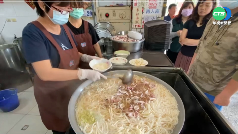 一碗100! 台南小卷米粉名店新址回歸
