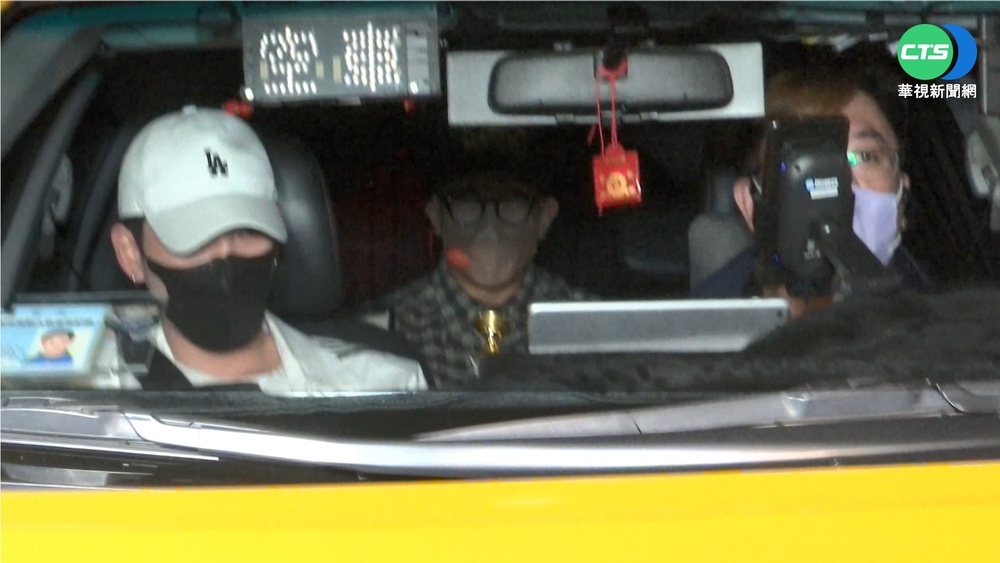 具俊曄結束隔離出關 搭車直奔大S豪宅