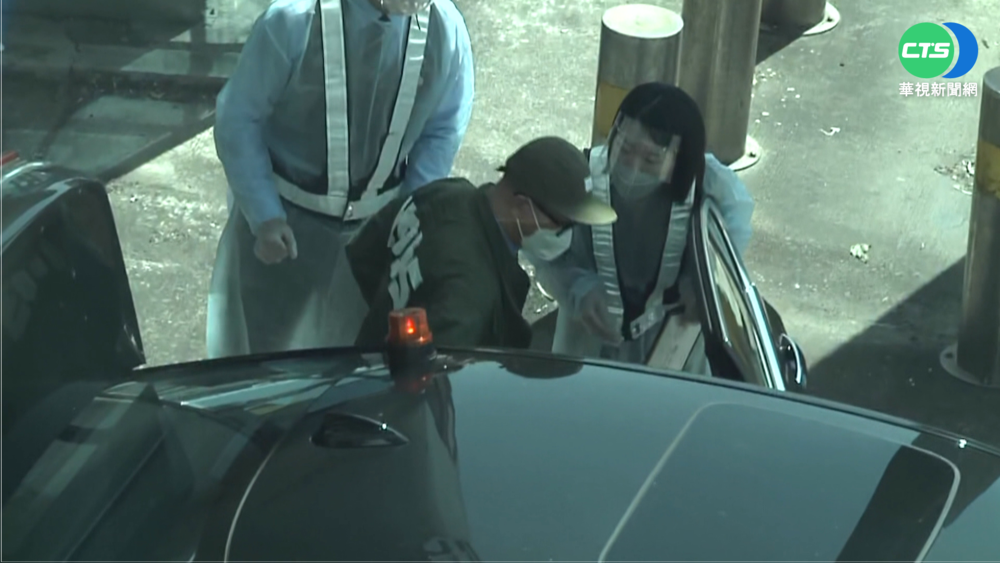 具俊曄出關奔大S豪宅 小S熱舞影片祝福