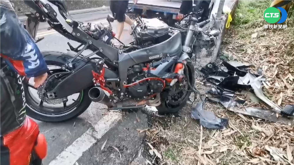 重機騎士"跑山聖地"自摔 撞護欄噴飛身亡