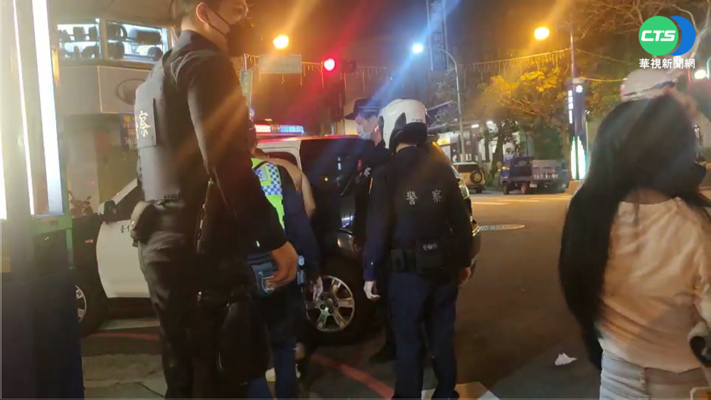 男拒盤查作勢衝撞嗆警 遭噴辣椒水壓制
