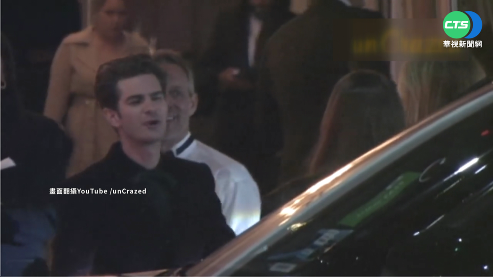 二代蜘蛛人 街頭模仿史密斯呼巴掌!