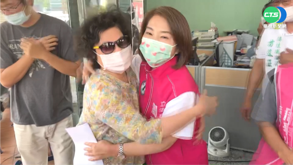 綠營屏東縣長初選 周春米擊敗2勁敵出線