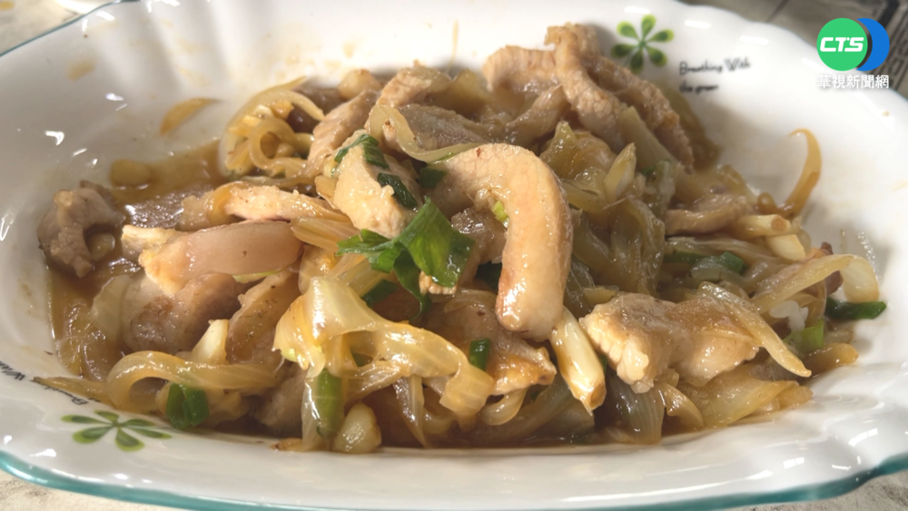 防疫禁外食 老闆娘親下廚豪華餐養胖員工