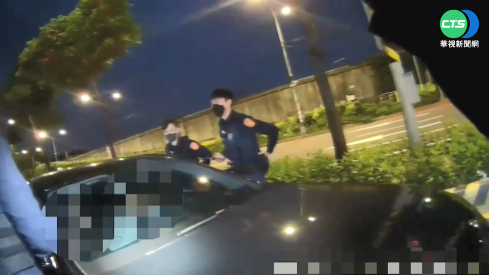 拒攔查狂踩油門 1毒犯裝癲癇糗被識破