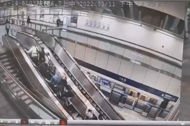 新埔站「溜滑梯」事件 北捷：罰廠商2萬元！