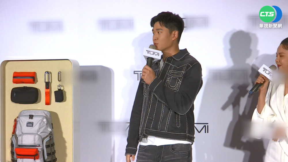 情歌王子周興哲開唱 籲粉絲快打疫苗!