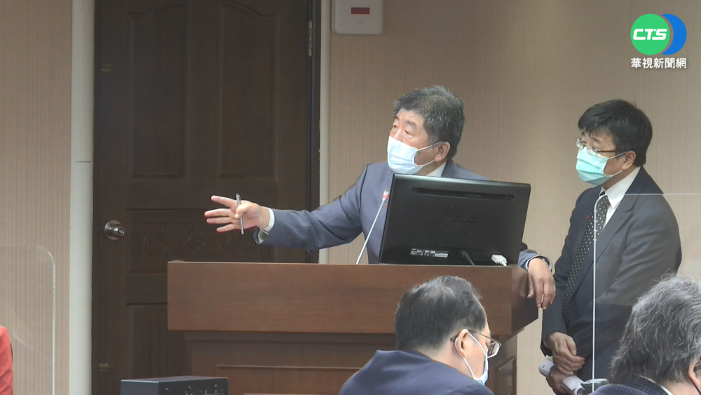 停課新規遭怨 陳時中:正在買5-11歲疫苗