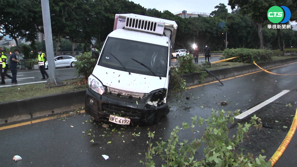 北市死亡車禍 貨車撞機車雙載1死1傷