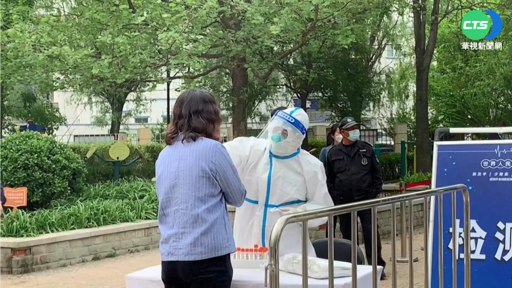 上海封城亂象不斷 外地保母被迫流落街頭