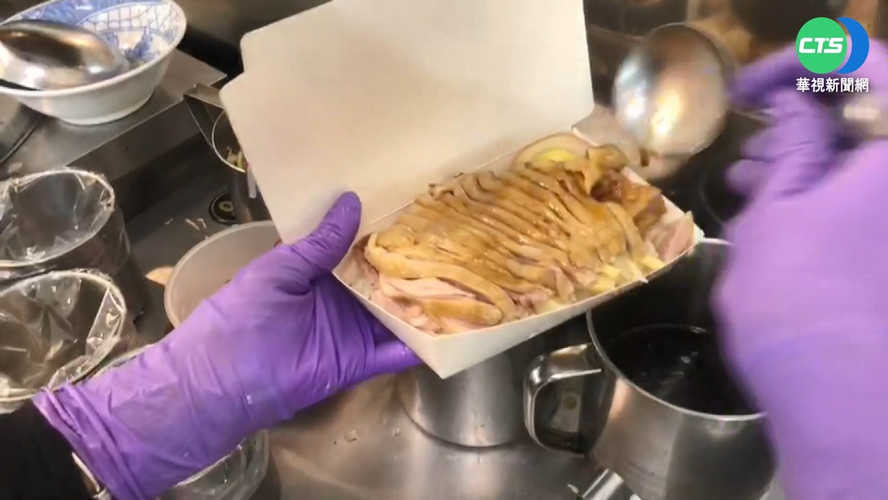 超浮誇意麵! 滿滿海鮮"蓋碗"看不到麵!