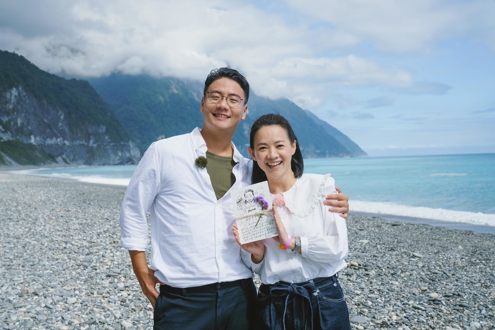 「算命阿姨」再暴紅！阿翰罕見曝光「真實樣貌」