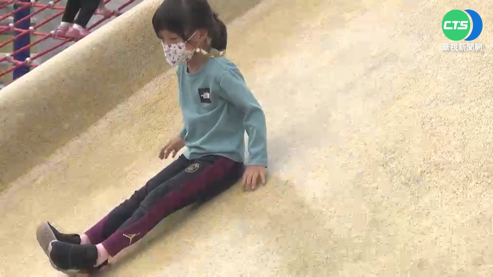 溜滑梯燙童屁股! 台南特色公園少遮蔭曝曬