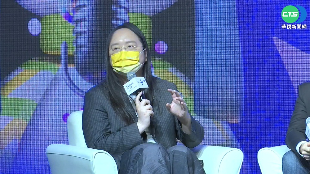 "自主回報"系統卡 蘇揆點名唐鳳改善系統