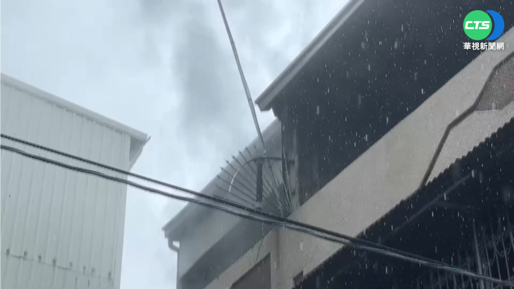 嘉義民宅火祖孫受困 孫女居護中急送醫