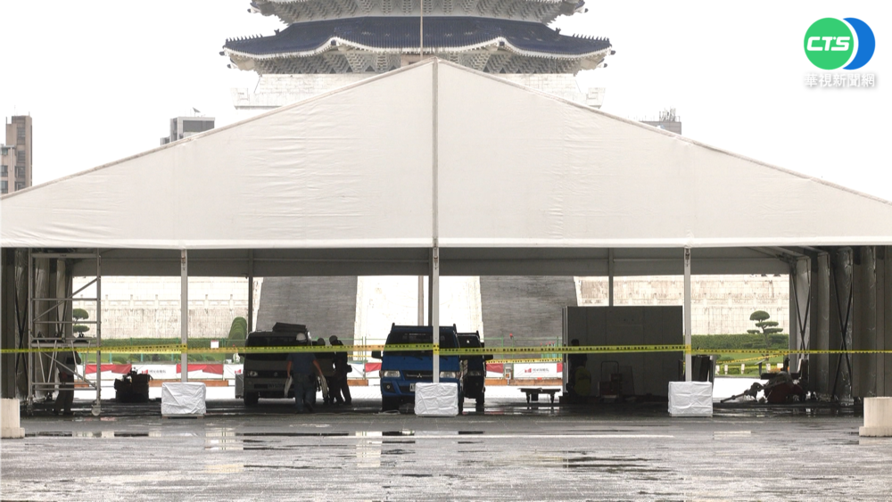 疫情飆新北119話務量暴增 侯友宜視察慰問