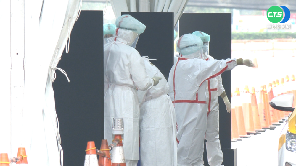 自由廣場"車來速"整備中 柯文哲視察