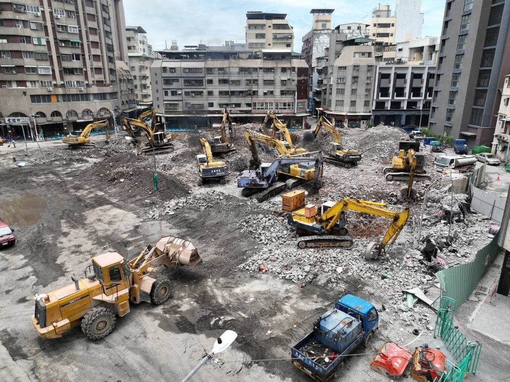 城中城大火奪46命 大樓改建公園預計9月完工