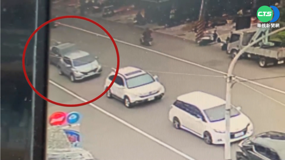 剛赴殯儀館刑事相驗 員警疑閃神追撞3車