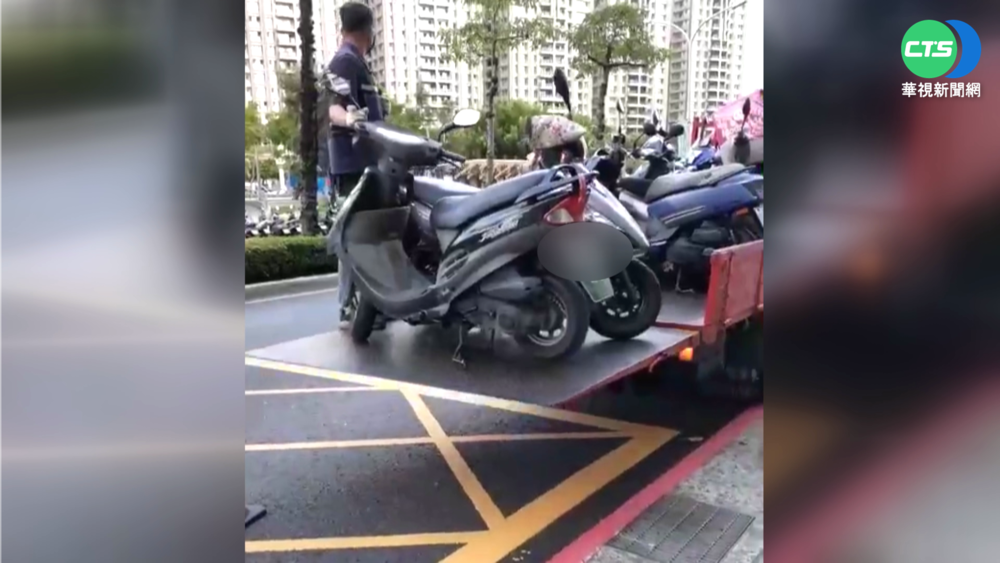 防破口!採檢站違停機車 開單取代拖吊