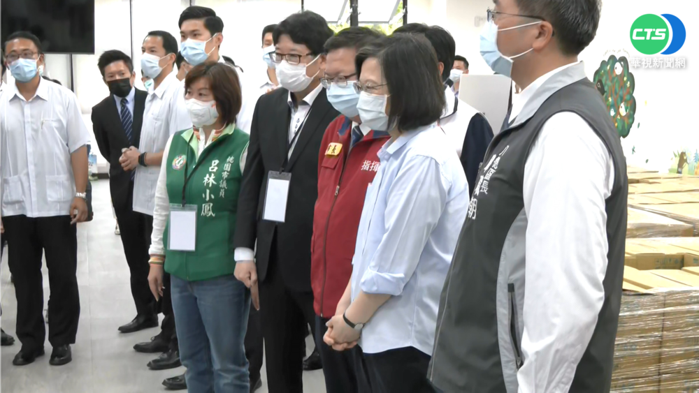 疫情肆虐! 總統宣布"松機加開3合1篩檢站"