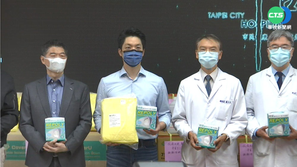 獲藍營提名選北市長 蔣萬安捐物資挺醫護