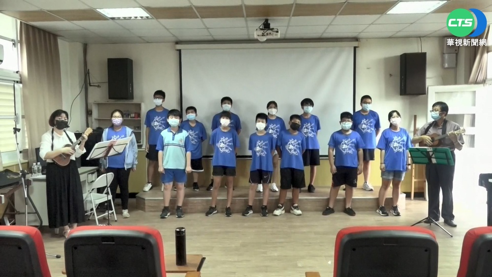 【台語新聞】校長陪練伴奏 雲林崙豐英語合唱奪獎