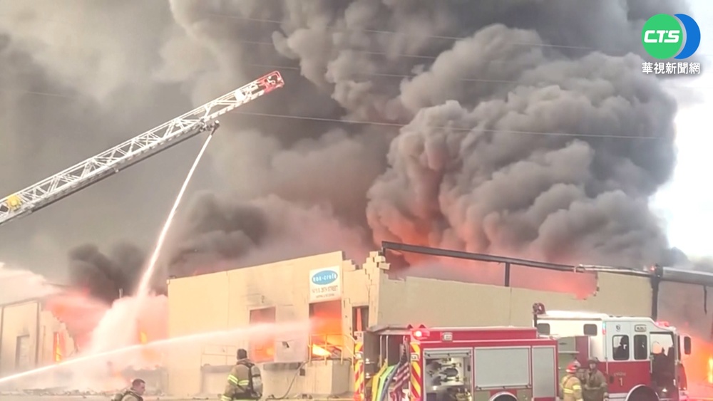 美化學工廠火警黑煙直竄 居民急撤離