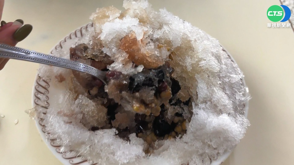 高雄超佛心冰店 刨冰.豆花最貴僅30元!