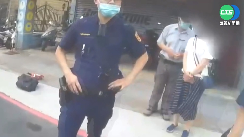 未保持距離連撞2車 駕駛竟嗆警"配槍流氓"