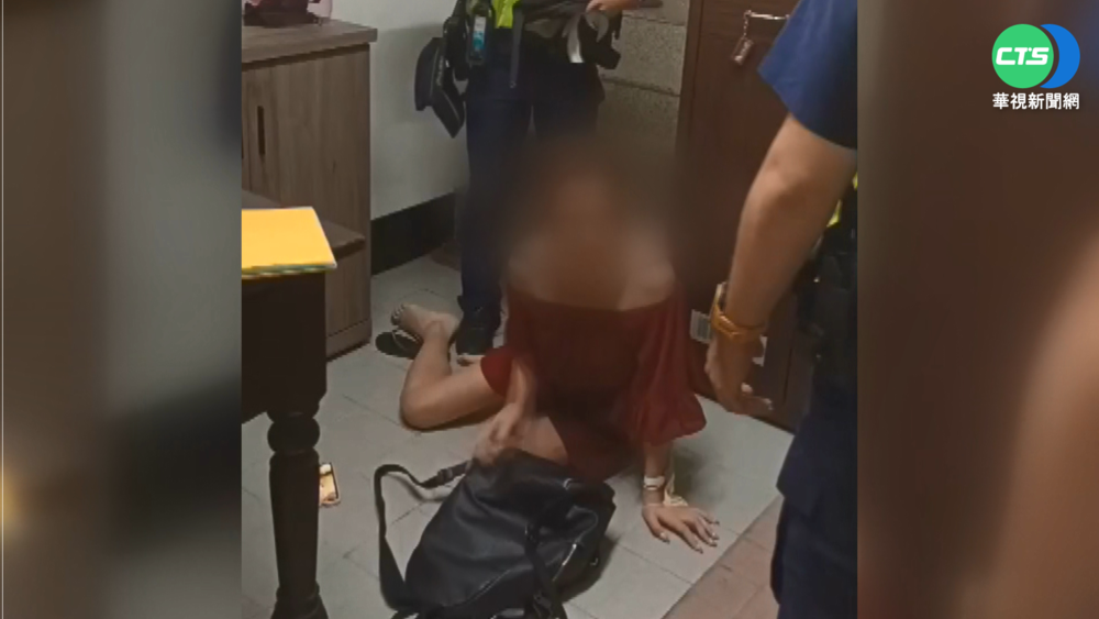 酒駕女拒檢逃回家 上樓跌倒還控警傷人