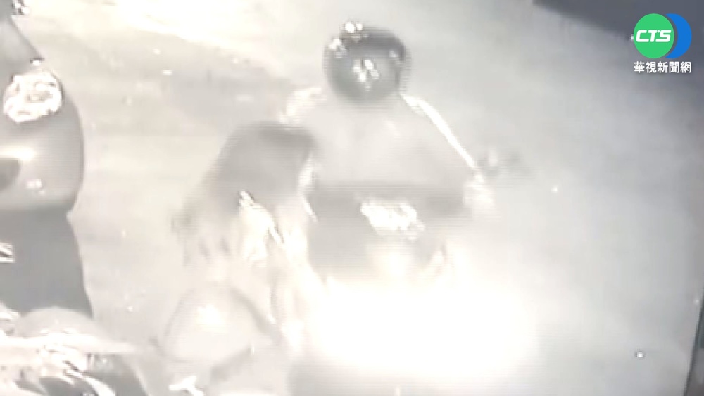 毒犯騎車衝撞又腳踹 女學生倒地受傷嚇壞