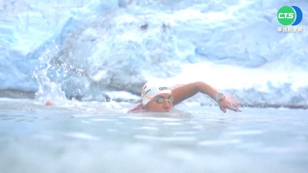 智利游泳女將破金氏紀錄 15分3秒游1海里