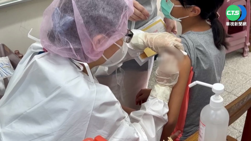 8歲童打第2劑莫德納 心肌炎送加護病房