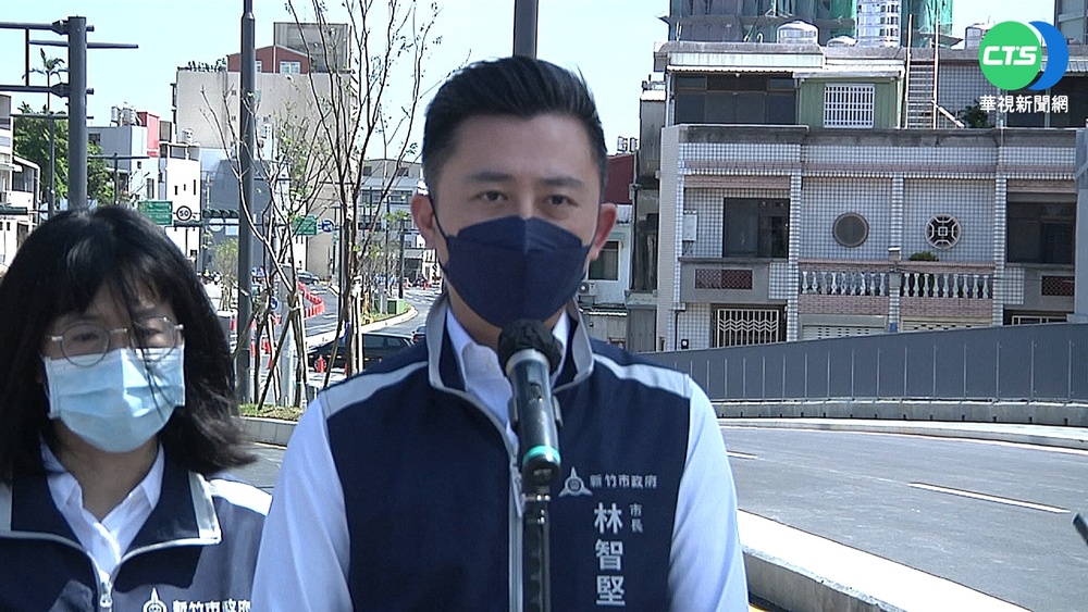 挨轟落跑市長 林智堅反批黃珊珊寄生市府
