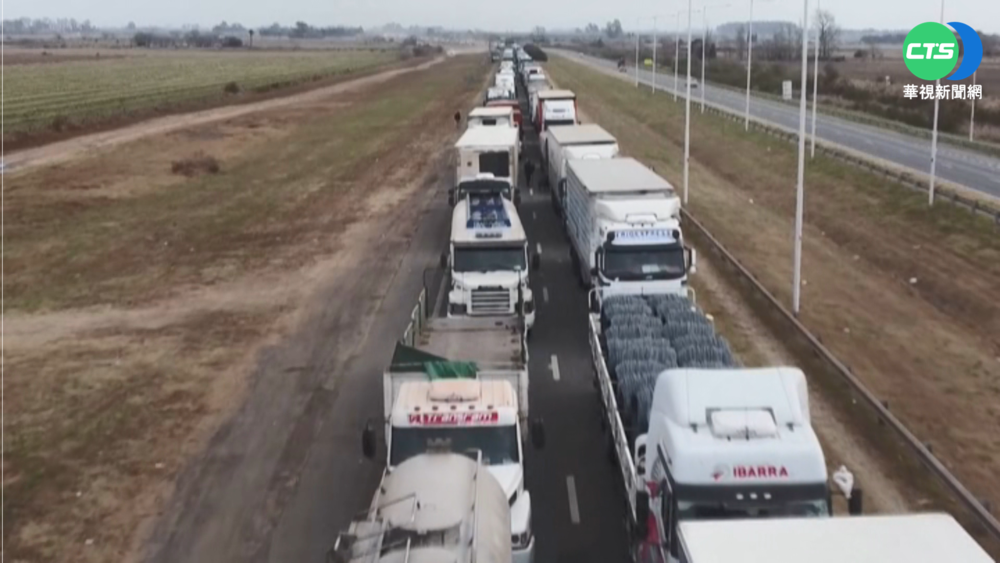 阿根廷柴油供給少價格飆 卡車司機上街抗議