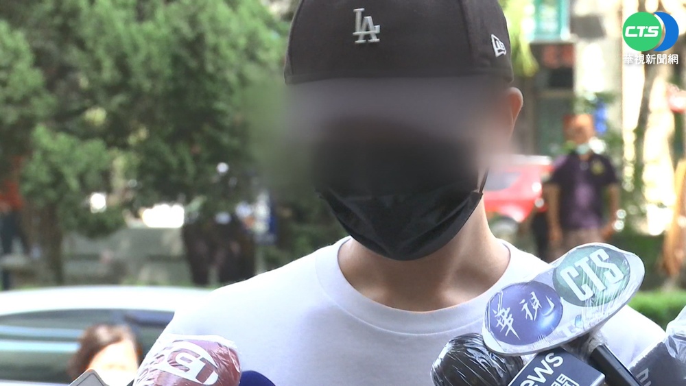 車禍遭惡煞痛毆重傷 男大生首度出庭