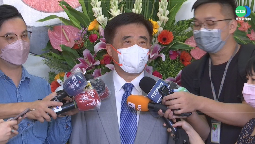 大巨蛋孵不出來 郝龍斌酸"快變成柯的弊案"