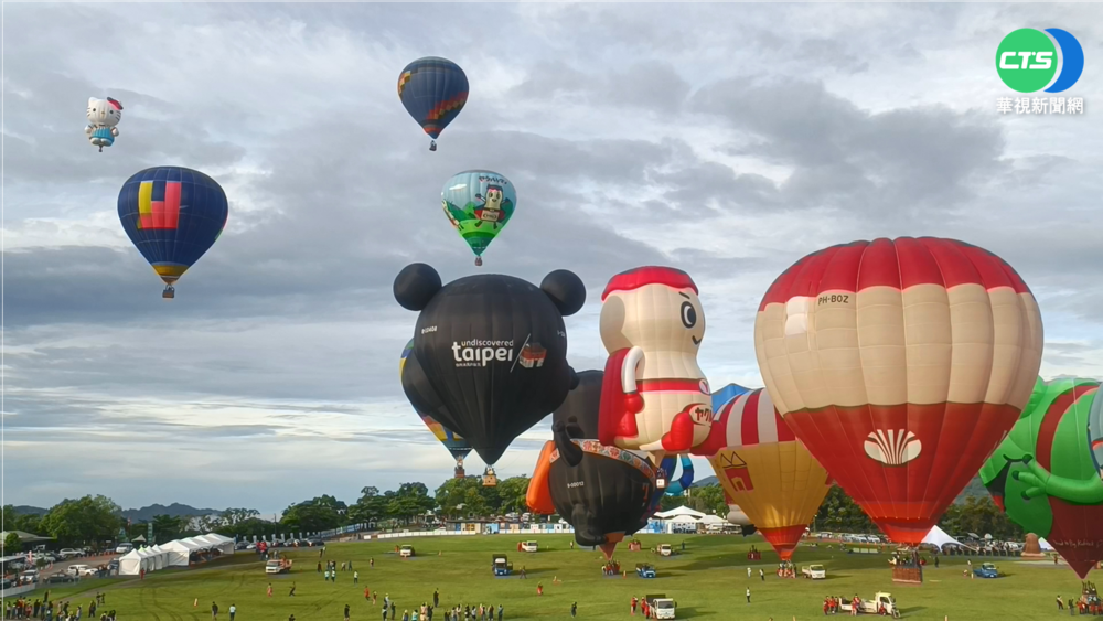 熱氣球嘉年華開幕! 上萬人湧入鹿野朝聖