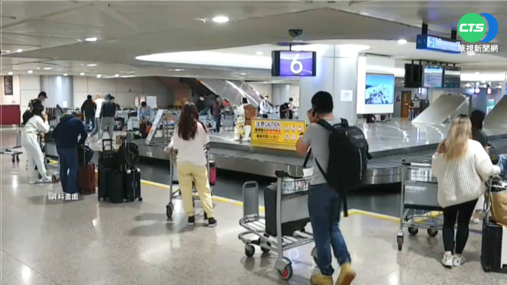 邊境管制放寬 暑假首日出境暴增到6395人!