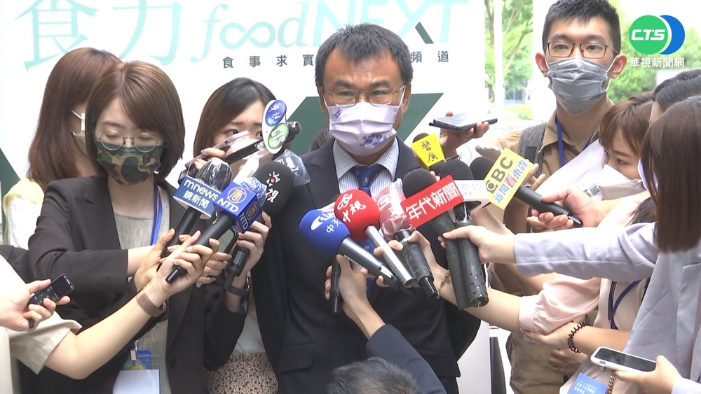 台芒果3天2度"被確診" 陳吉仲:中片面打壓