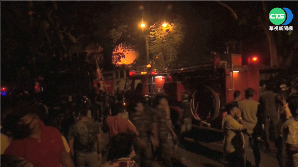 斯里蘭卡破產民怨沸騰 總統.總理宣布辭職