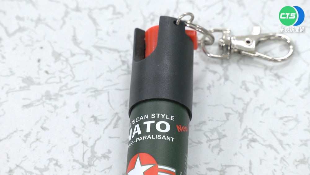 婦人隨機噴辣椒水 男子忍痛回頭逮人