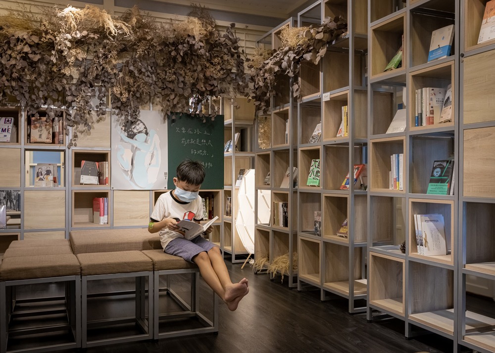 想要邊玩邊學英文嗎？北市圖書各類活動增強英語能力